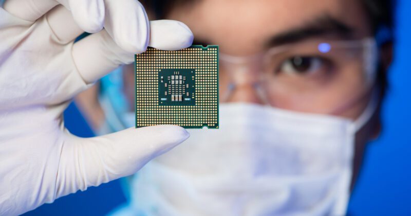 The Role of Vietnam in International Chip Competition